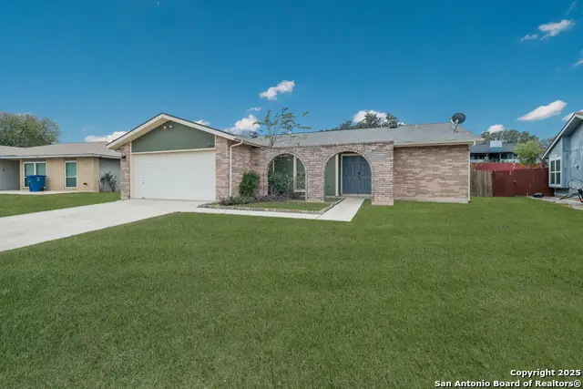 1009 Victoria Crossing, San Antonio, TX 78245 - Image #2