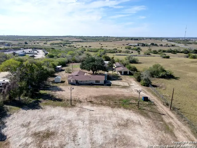 298 Sh-239, Kenedy, TX 78119 - Image #2