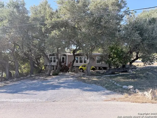 4559 Chamberlain, Canyon Lake, TX 78133 - Image #3