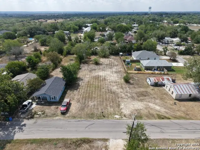 307 Nagel Street, Seguin, TX 78155 - Image #2