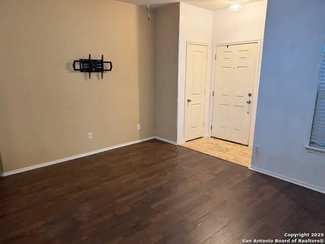 9134 Vondel Park, Converse, TX 78109 - Image #3