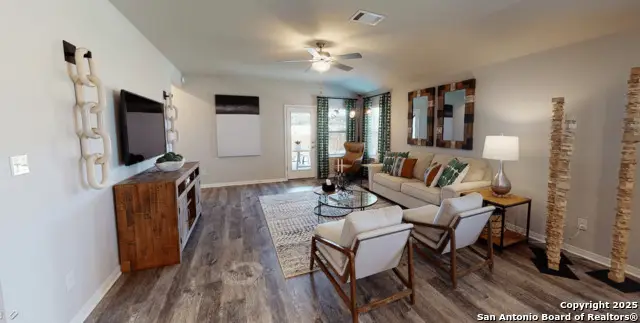 5504 Mcbride Street, Cibolo, TX 78108 - Image #3