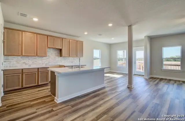 2518 White Daisy Hill, Converse, TX 78109 - #3