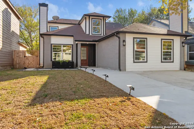 9346 Valley Hedge, San Antonio, TX 78250 - Image #2