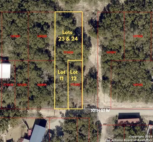 964 10th, Lakehills, TX 78063 - Image #3