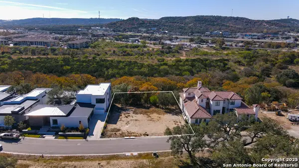 24623 Cliff Line, San Antonio, TX 78257