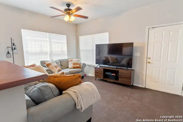 602 Chihuahua St, San Antonio, TX 78207 - Image #3