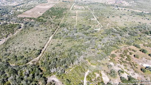 4796 Leslie Lane, Beeville, TX 78102 - Image #3