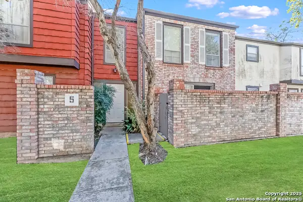 3803 Barrington #5B, San Antonio, TX 78217