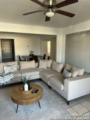 7643 Oak Chase, San Antonio, TX 78239 - Image #1