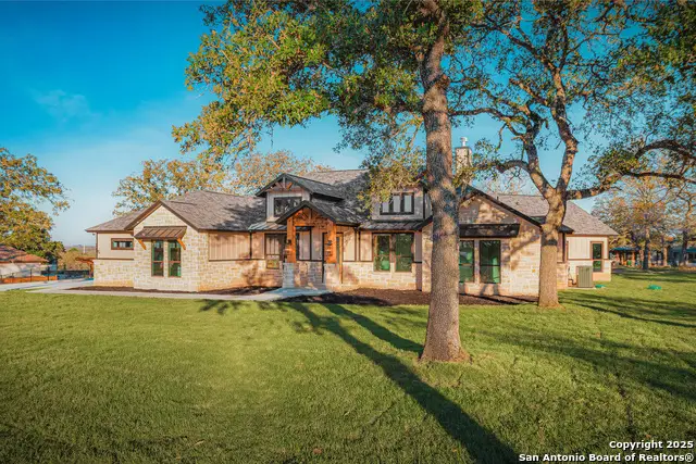 129 Hondo Ridge, La Vernia, TX 78121 - Image #2