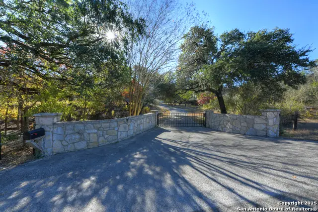 105 Shane Ln, Boerne, TX 78006 - Image #1