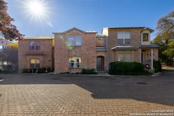 140 Oakwell Farms Pkwy, San Antonio, TX 78218