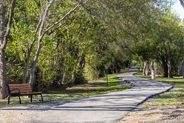140 Oakwell Farms Pkwy, San Antonio, TX 78218 - Image #3