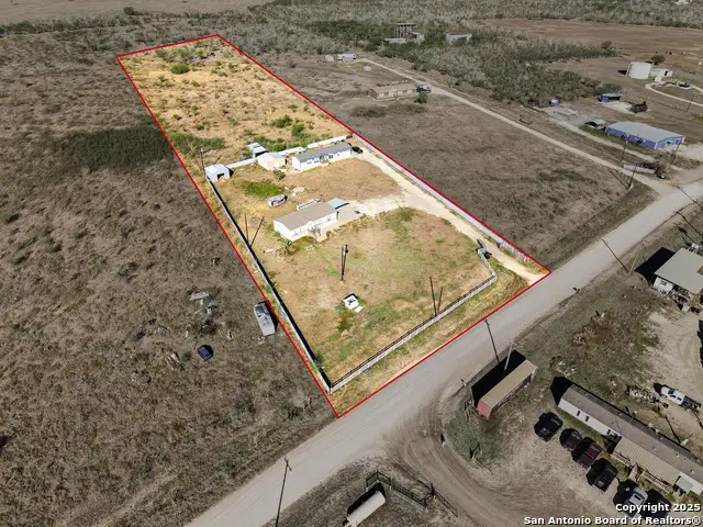 664 County Road 483, Nixon, TX 78140 - Image #2