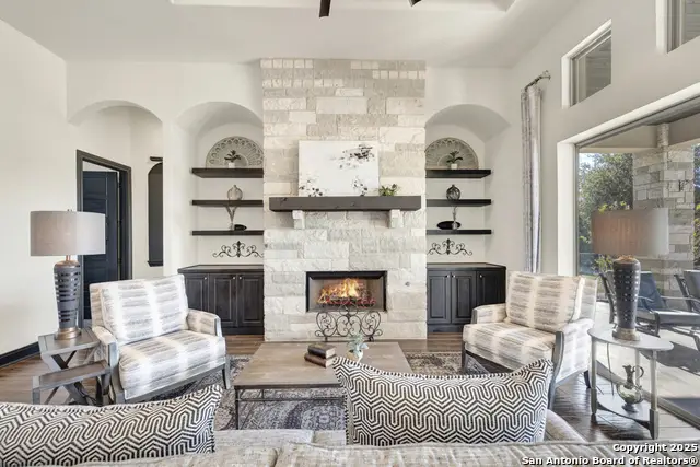 1931 Rothschild, New Braunfels, TX 78132 - Image #2