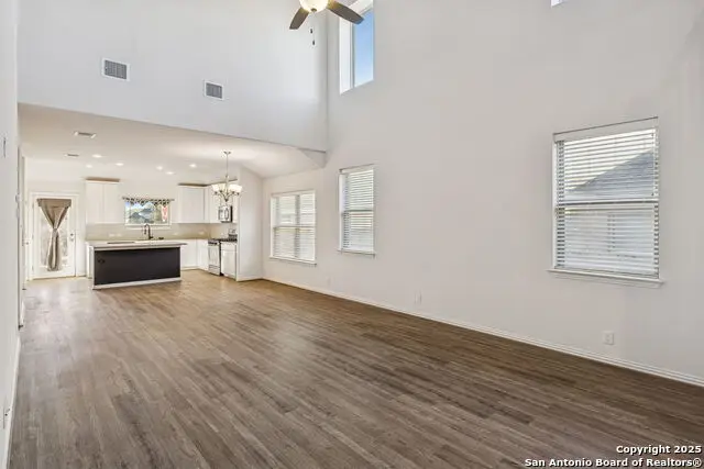 629 Jaboncillo, New Braunfels, TX 78132 - Image #2