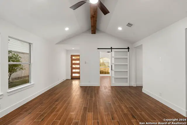 5910 Rolling Trail Drive, San Antonio, TX 78250 - Image #3