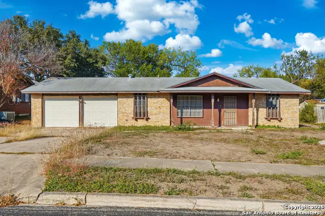 5519 Crystal Valley St, San Antonio, TX 78242 - Image #2