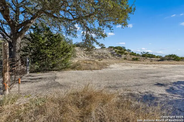 944 Metzger, Fredericksburg, TX 78624 - Image #3