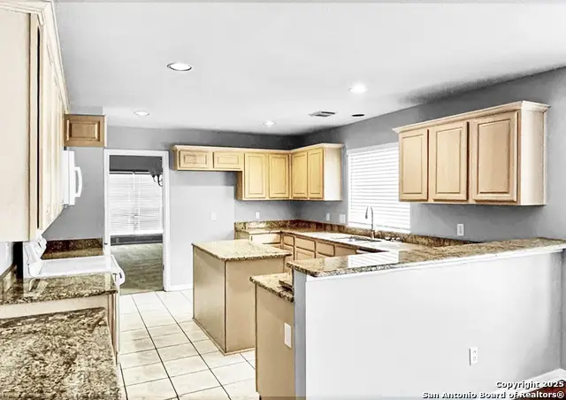 10462 Trailway Oak, San Antonio, TX 78240 - Image #2