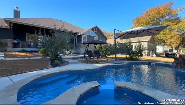 129 Crescent Ridge, Adkins, TX 78101 - Image #2