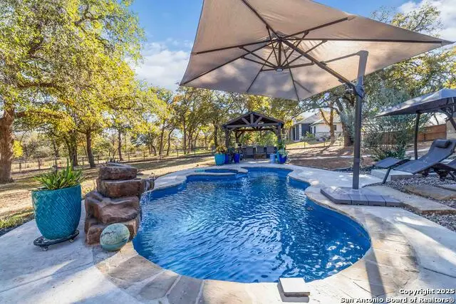 129 Crescent Ridge, Adkins, TX 78101 - Image #3