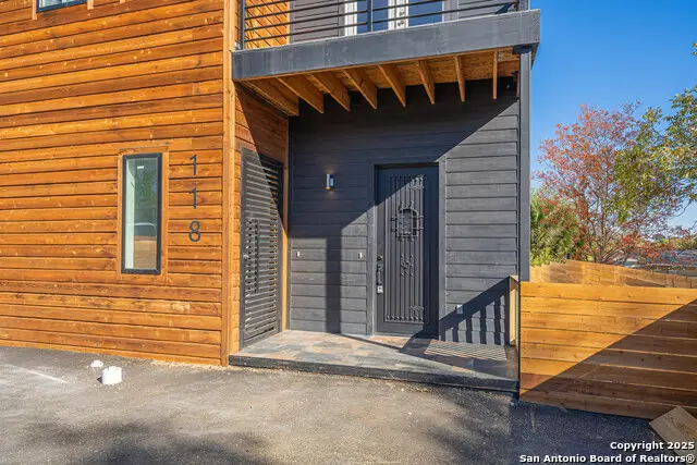 118 Clark Ave, San Antonio, TX 78220 - Image #3