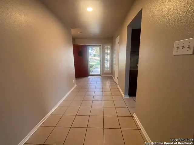 8410 Branch Hollow, Universal City, TX 78148 - Image #3