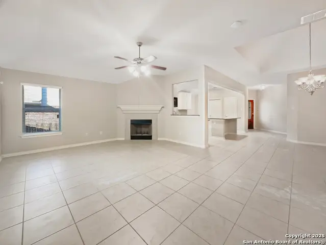 335 Cylamen, New Braunfels, TX 78132 - Image #3