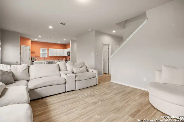 4810 Heathers Cross, Saint Hedwig, TX 78152 - #3