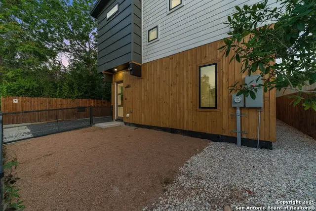 107 Harding Place #301, San Antonio, TX 78203 - #3