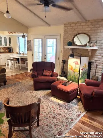 507 Amistad, Universal City, TX 78148 - Image #2