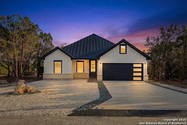 1266 Highpoint Ln, Spring Branch, TX 78070