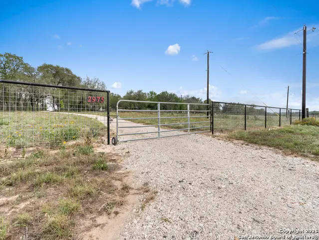 2975 County Road 120, Floresville, TX 78114 - Image #2