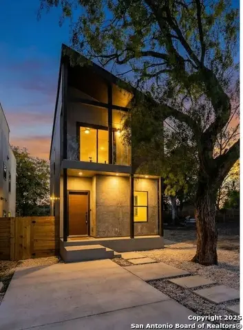 1210 Gardina, San Antonio, TX 78201