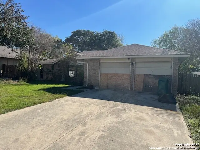 841 Garden Meadow, Universal City, TX 78148 - Image #2