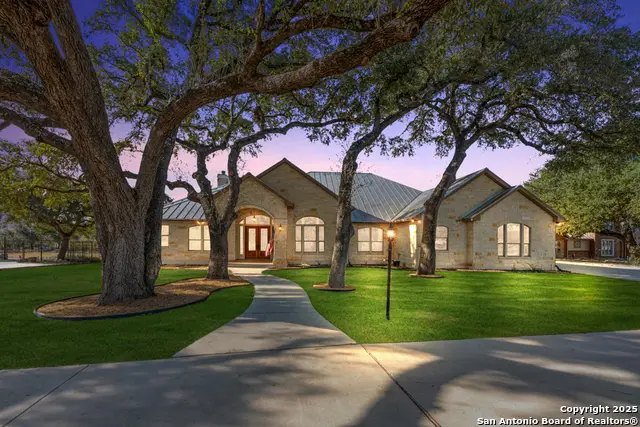 415 Redland, Spring Branch, TX 78070 - Image #2