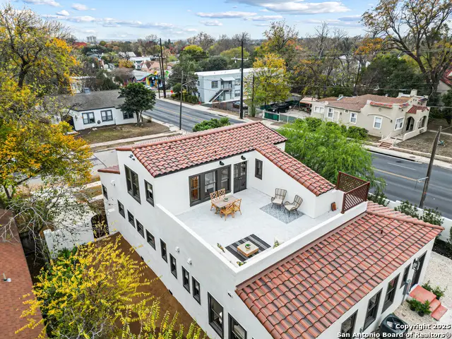 339 W Elsmere Pl, San Antonio, TX 78212 - Image #2