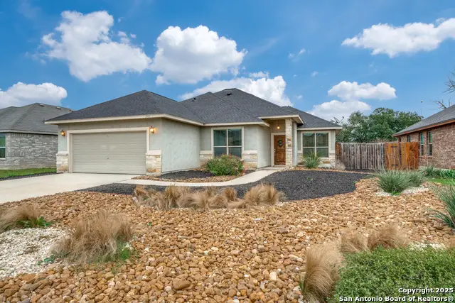 201 Greenway, Seguin, TX 78155 - Image #1