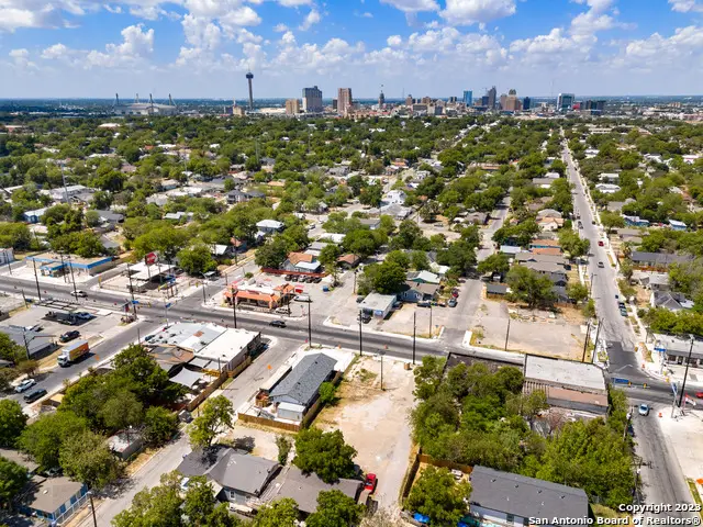 920 N New Braunfels Ave, San Antonio, TX 78202 - Image #3