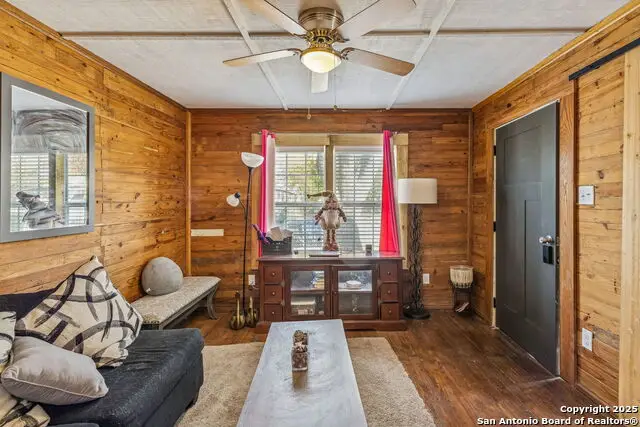 2214 Menchaca, San Antonio, TX 78207 - Image #3