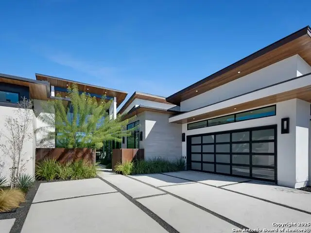 24606 Cliff Line, San Antonio, TX 78257 - Image #2