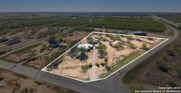 1510 Corgey, Pleasanton, TX 78064