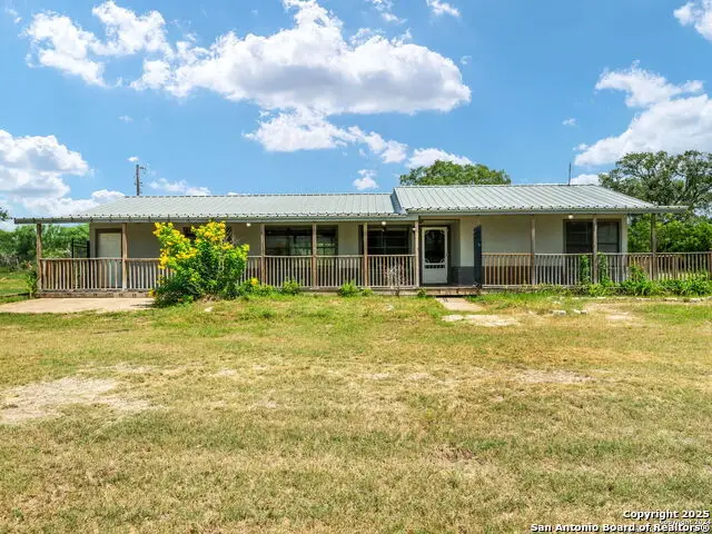 9871 County Road 115, Pettus Pawnee, TX 78125 - Image #2