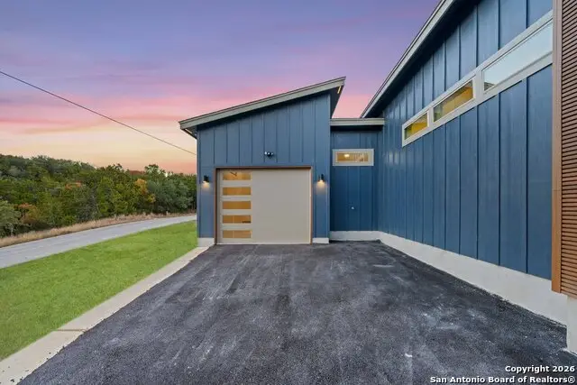 712 Firefly Dr., Canyon Lake, TX 78133 - #3