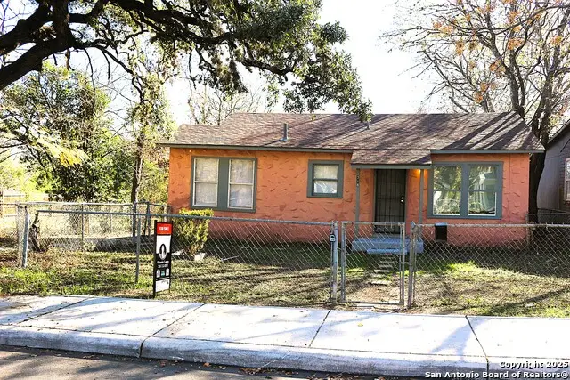 718 Poinsettia, San Antonio, TX 78202 - #1