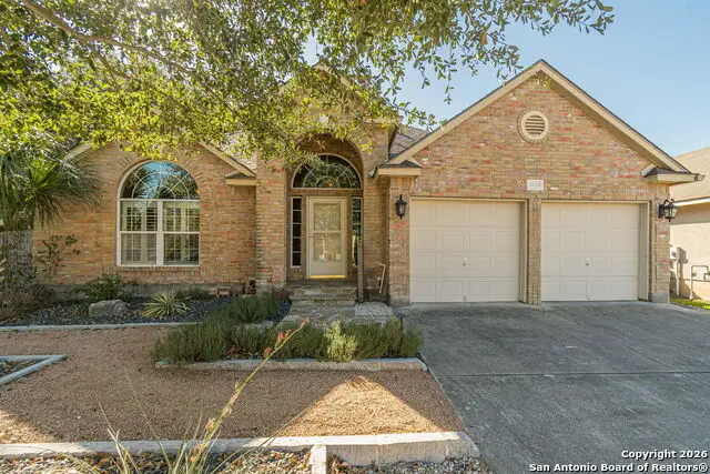 1739 Oakmont, New Braunfels, TX 78132 - Image #2