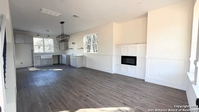 272 Broken Bow, Bandera, TX 78003 - Image #3