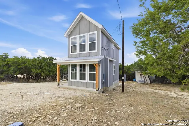 961 Brushy Creek, Bandera, TX 78003 - Image #1